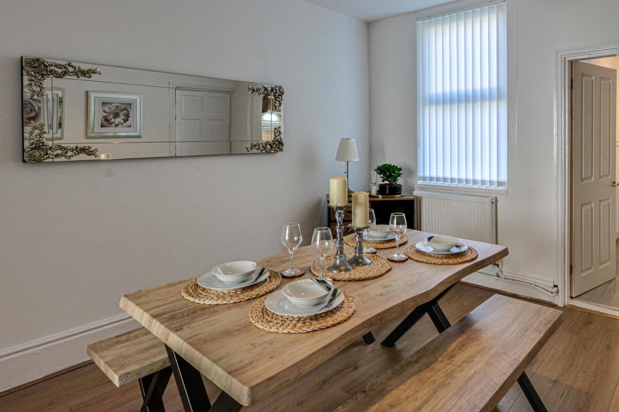 Stay With Alexandra 2 Free Parking - High Speed Free Wifi Liverpool Exteriör bild