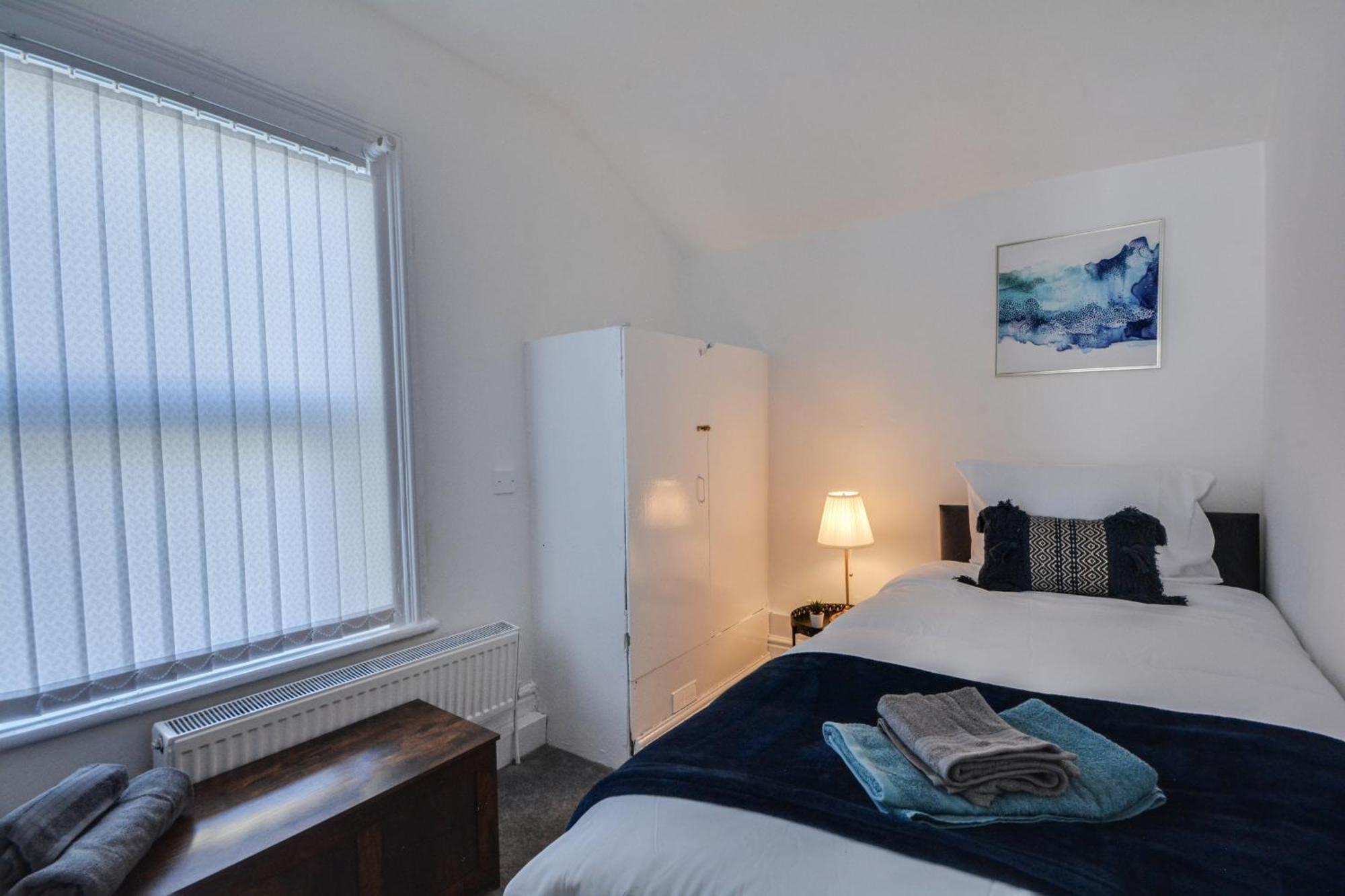 Stay With Alexandra 2 Free Parking - High Speed Free Wifi Liverpool Exteriör bild