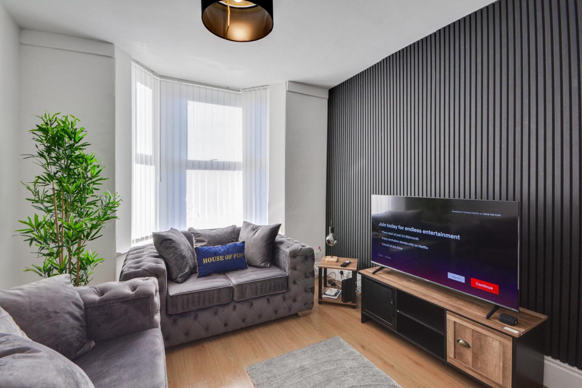 Stay With Alexandra 2 Free Parking - High Speed Free Wifi Liverpool Exteriör bild